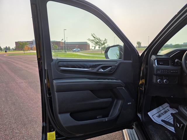 used 2022 GMC Yukon XL car, priced at $45,997