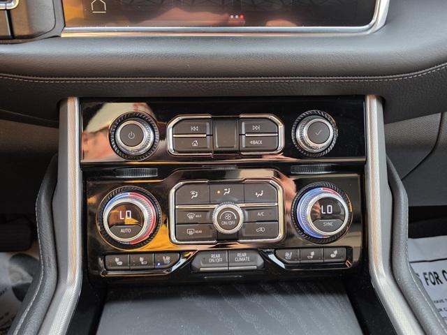 used 2022 GMC Yukon XL car, priced at $45,997