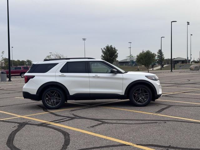 new 2025 Ford Explorer car, priced at $59,449