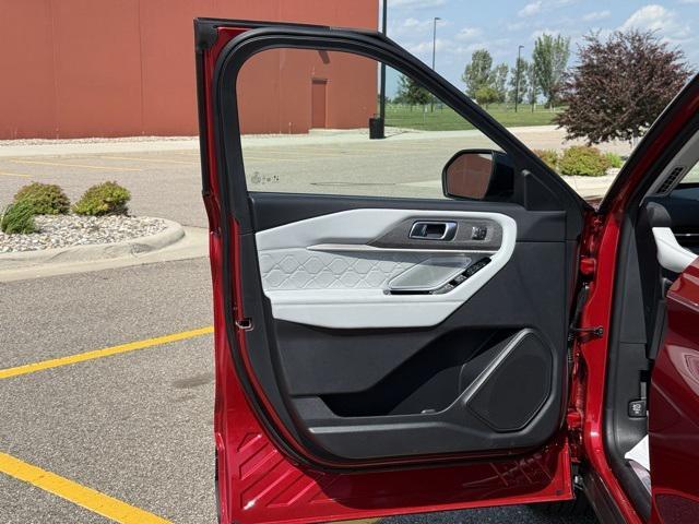 new 2025 Ford Explorer car, priced at $57,109