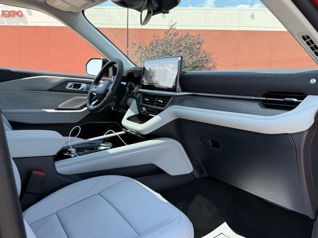 new 2025 Ford Explorer car, priced at $57,109
