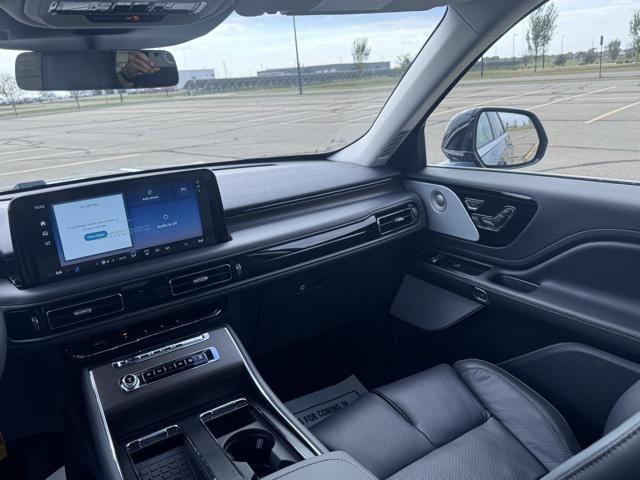 new 2025 Lincoln Aviator car, priced at $79,460