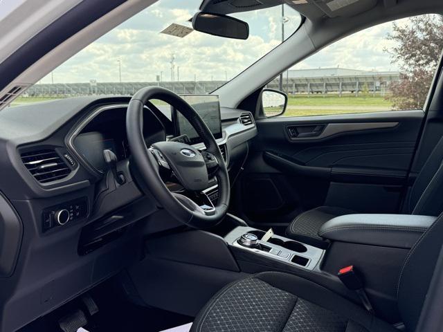 new 2025 Ford Escape car, priced at $31,581
