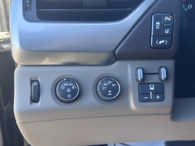 used 2015 Chevrolet Suburban car, priced at $16,695