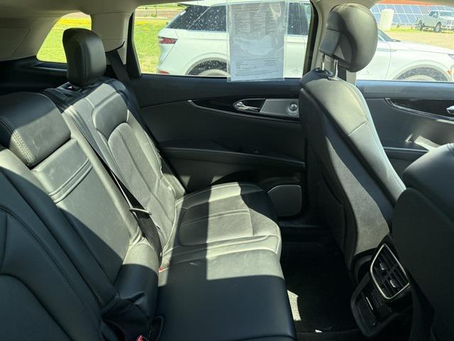 used 2021 Lincoln Nautilus car, priced at $28,998