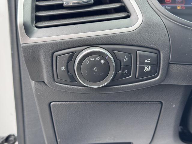 used 2023 Ford Edge car, priced at $29,682