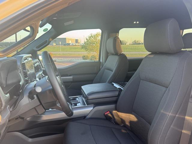 new 2025 Ford F-150 car, priced at $60,172