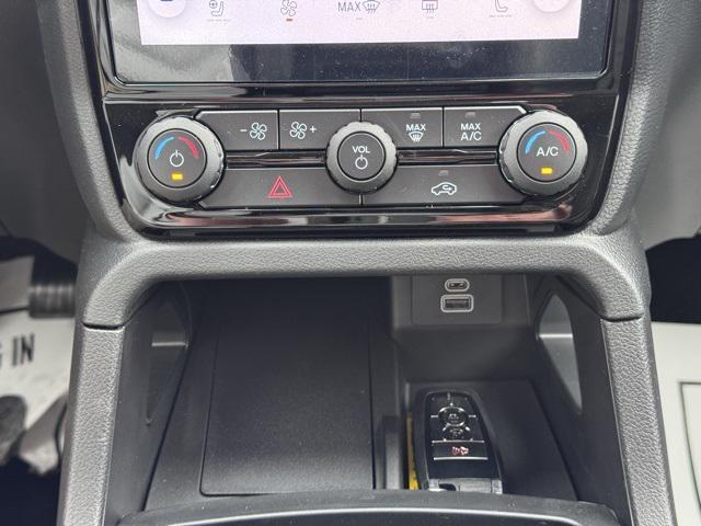 new 2025 Ford Ranger car, priced at $49,243