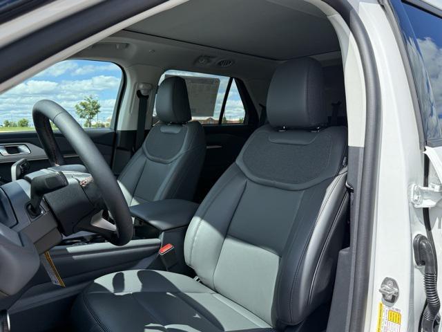 new 2025 Ford Explorer car, priced at $50,505