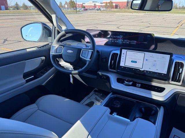 new 2025 Ford Expedition Max car, priced at $74,144