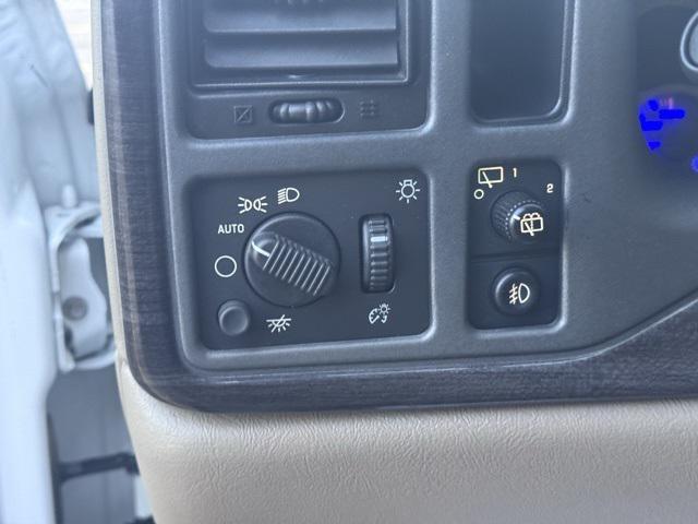 used 2004 GMC Yukon XL car, priced at $5,995