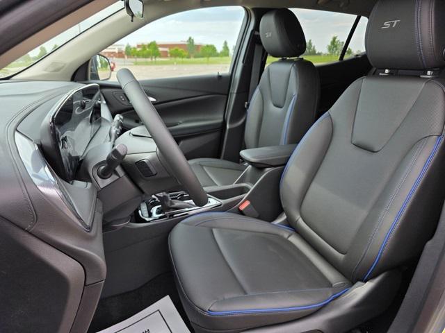 new 2026 Buick Encore GX car, priced at $32,275