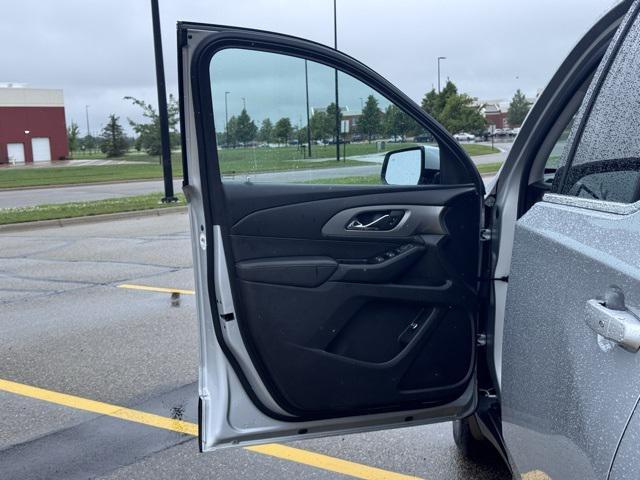 used 2018 Chevrolet Traverse car, priced at $20,000