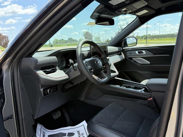new 2025 Ford Explorer car, priced at $57,307