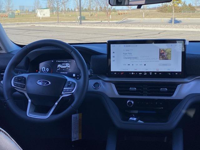 new 2025 Ford Explorer car, priced at $48,900