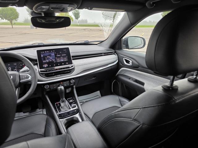 used 2023 Jeep Compass car, priced at $19,325