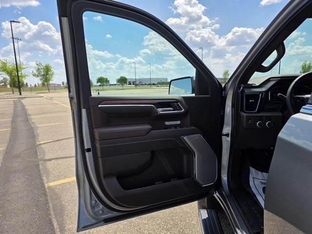 new 2025 GMC Sierra 1500 car, priced at $70,955