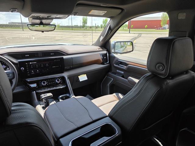 new 2025 GMC Sierra 1500 car, priced at $70,955