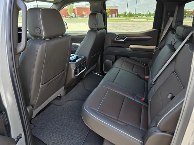 new 2025 GMC Sierra 1500 car, priced at $70,955