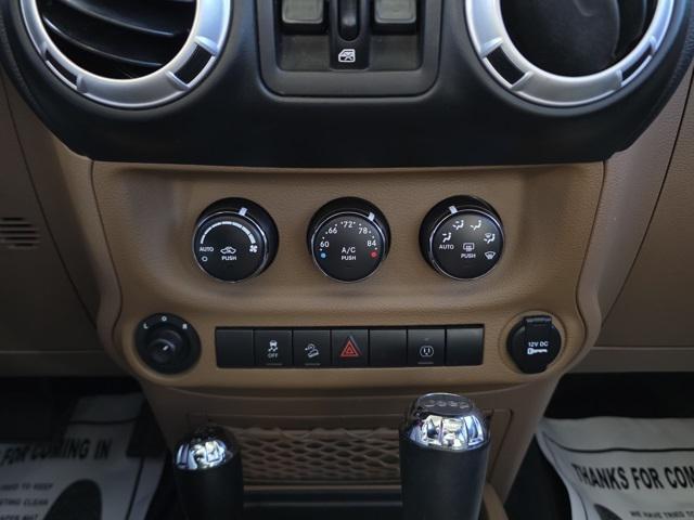 used 2013 Jeep Wrangler Unlimited car, priced at $15,749