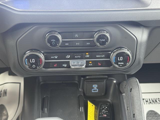 new 2025 Ford Bronco car, priced at $49,079