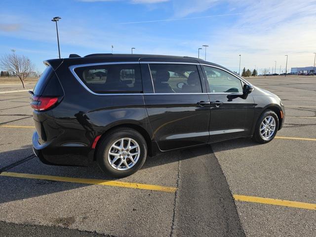 used 2022 Chrysler Pacifica car, priced at $23,895