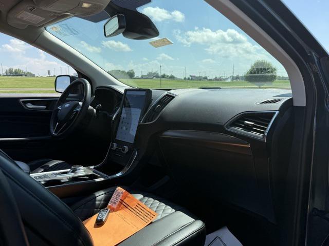 used 2024 Ford Edge car, priced at $35,171