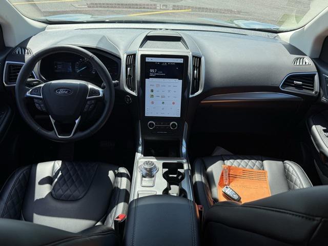 used 2024 Ford Edge car, priced at $35,171