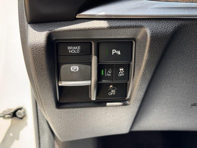 used 2019 Acura MDX car, priced at $25,950