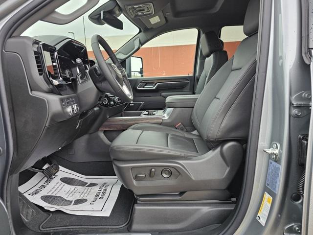 new 2025 GMC Sierra 3500 car, priced at $71,454