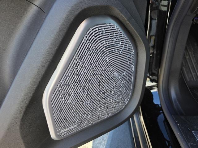 new 2026 GMC HUMMER EV SUV car, priced at $90,000