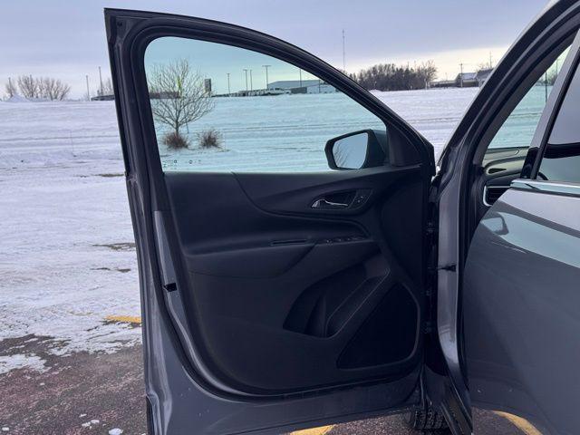 used 2018 Chevrolet Equinox car, priced at $15,500