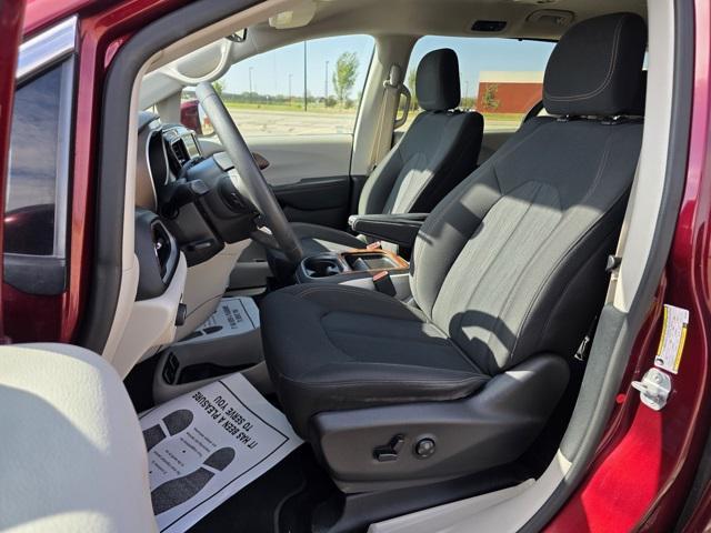 used 2018 Chrysler Pacifica car, priced at $15,000