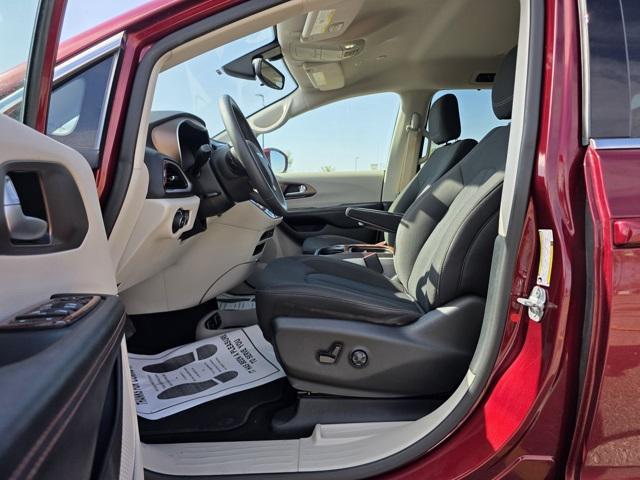 used 2018 Chrysler Pacifica car, priced at $15,000