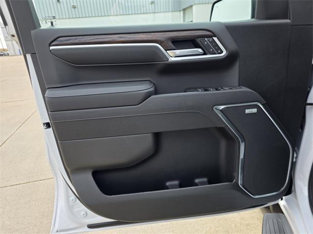 new 2025 GMC Sierra 1500 car, priced at $67,325