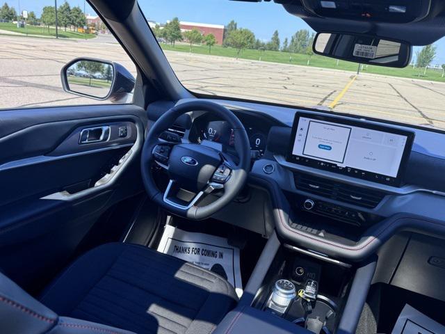 new 2025 Ford Explorer car, priced at $52,725