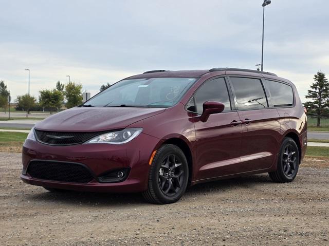 used 2018 Chrysler Pacifica car, priced at $16,000