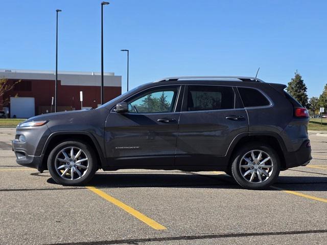 used 2018 Jeep Cherokee car, priced at $14,300