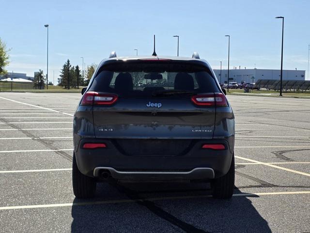 used 2018 Jeep Cherokee car, priced at $14,300