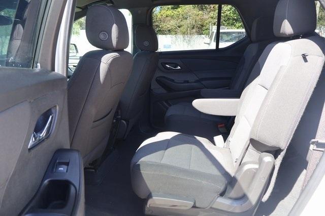 used 2023 Chevrolet Traverse car, priced at $27,740