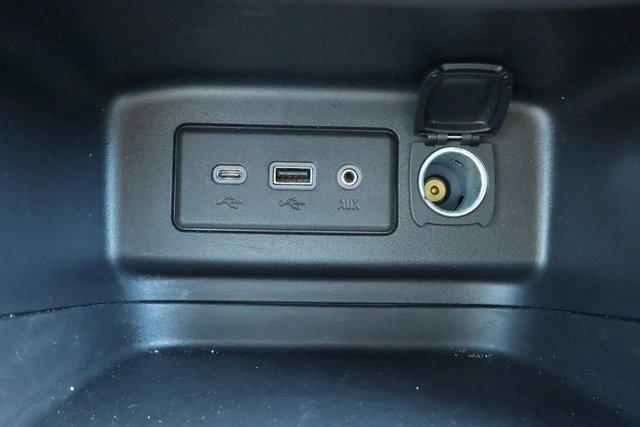 used 2024 Chevrolet Equinox car, priced at $25,444