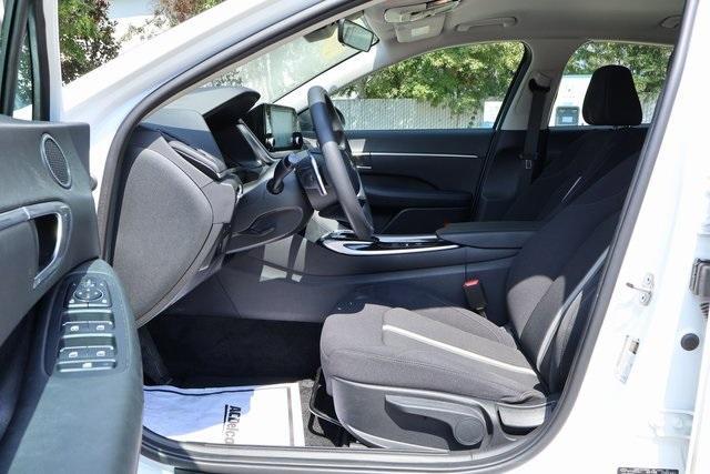 used 2023 Hyundai Sonata Hybrid car, priced at $17,888