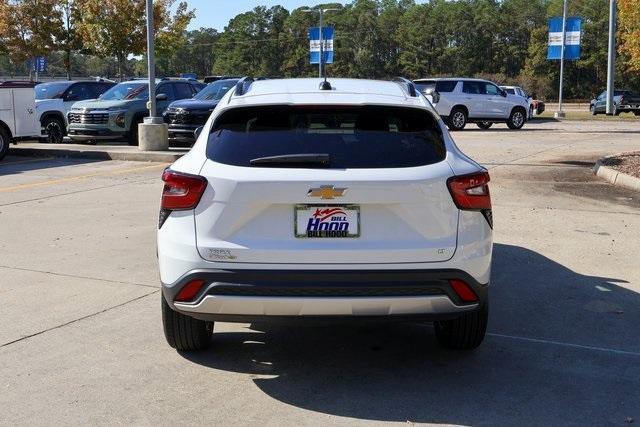 used 2025 Chevrolet Trax car, priced at $23,500