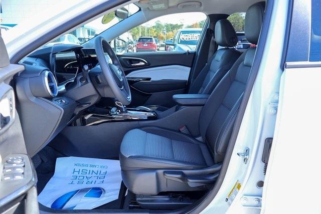 used 2025 Chevrolet Trax car, priced at $23,500