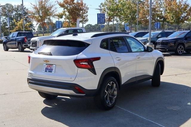 used 2025 Chevrolet Trax car, priced at $23,500
