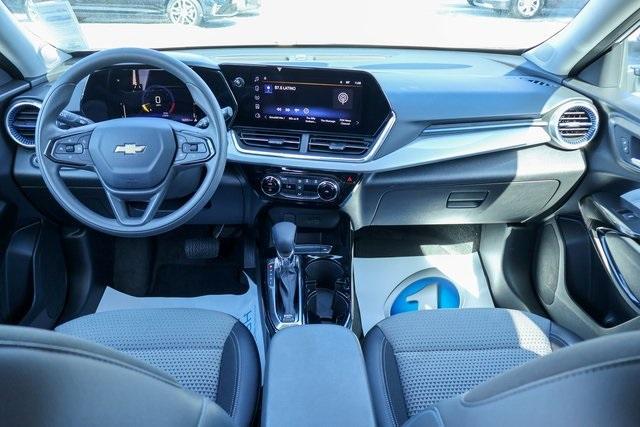 used 2025 Chevrolet Trax car, priced at $23,500