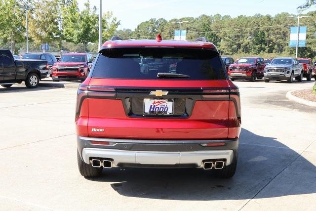 used 2024 Chevrolet Traverse car, priced at $36,990