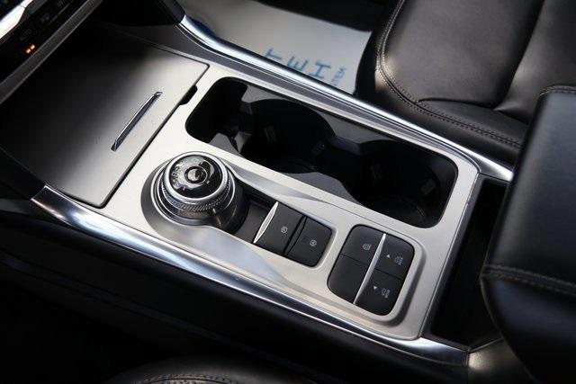 used 2022 Ford Explorer car, priced at $30,780