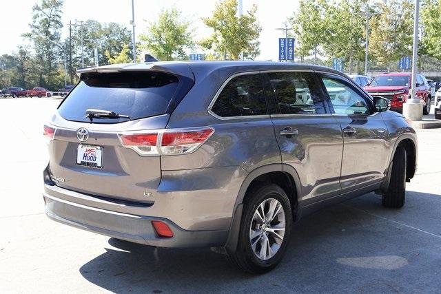 used 2014 Toyota Highlander car, priced at $17,440