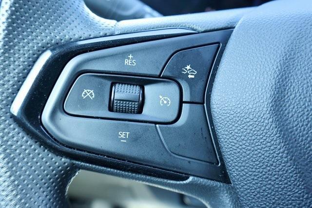 used 2025 Chevrolet Trax car, priced at $23,880